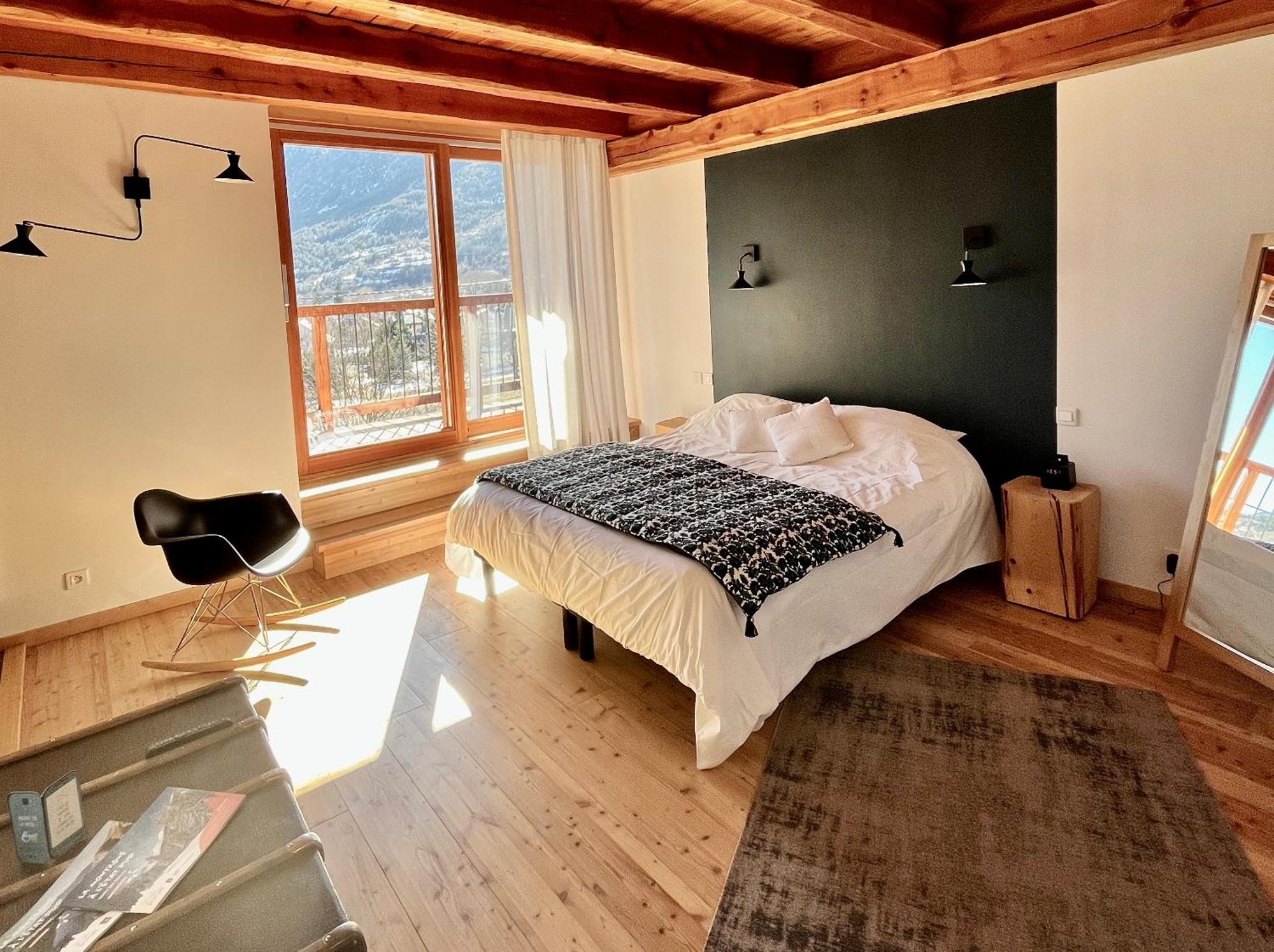 La Maison Abeil * LʼArgentière-la-Bessée